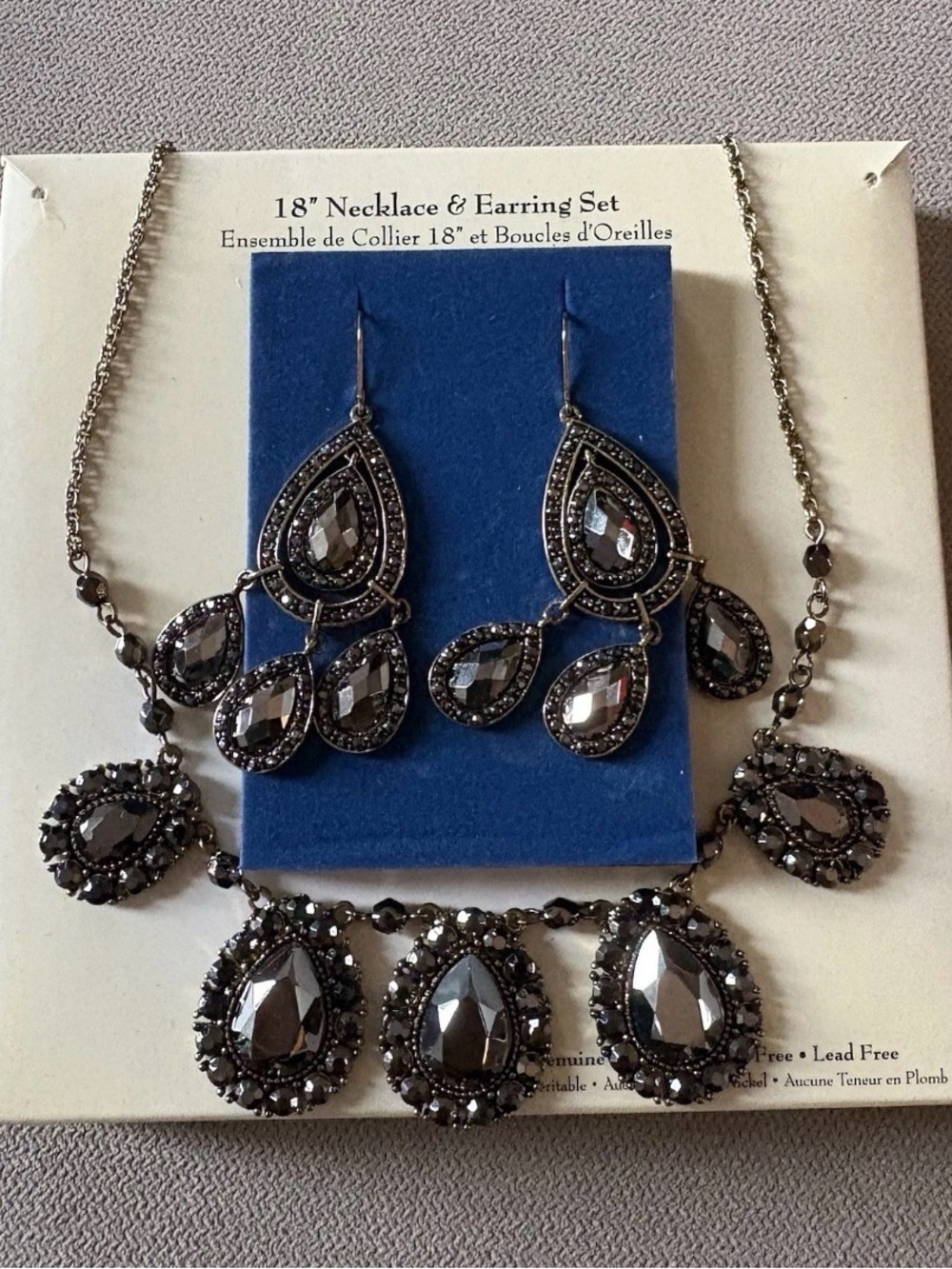 Black Crystal Teardrop Necklace and Earrings Set 18”